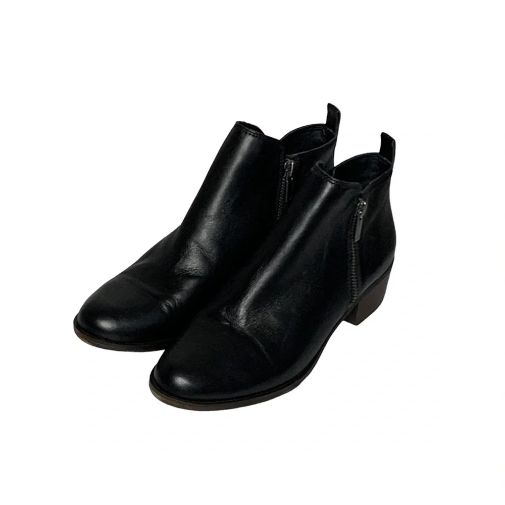 Lucky Brand LK-Basal black leather ankle Booties. Size 7.5M‎